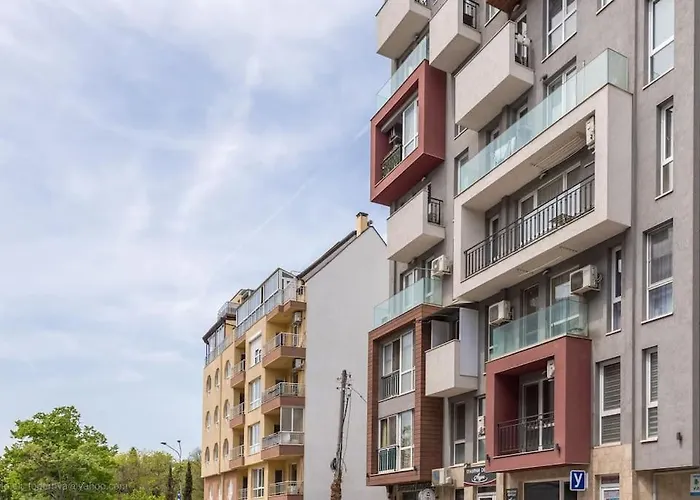 Apartment Bright Place Next To Grand Mall