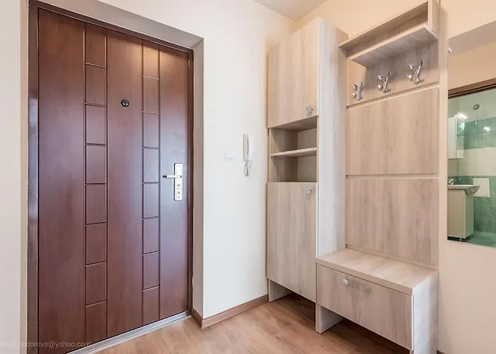 Apartment Bright Place Next To Grand Mall